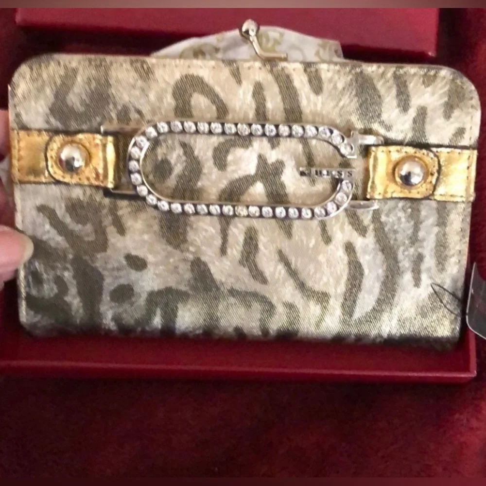 Guess gold metallic & animal print walllet clutch Rhinestone detail NIB